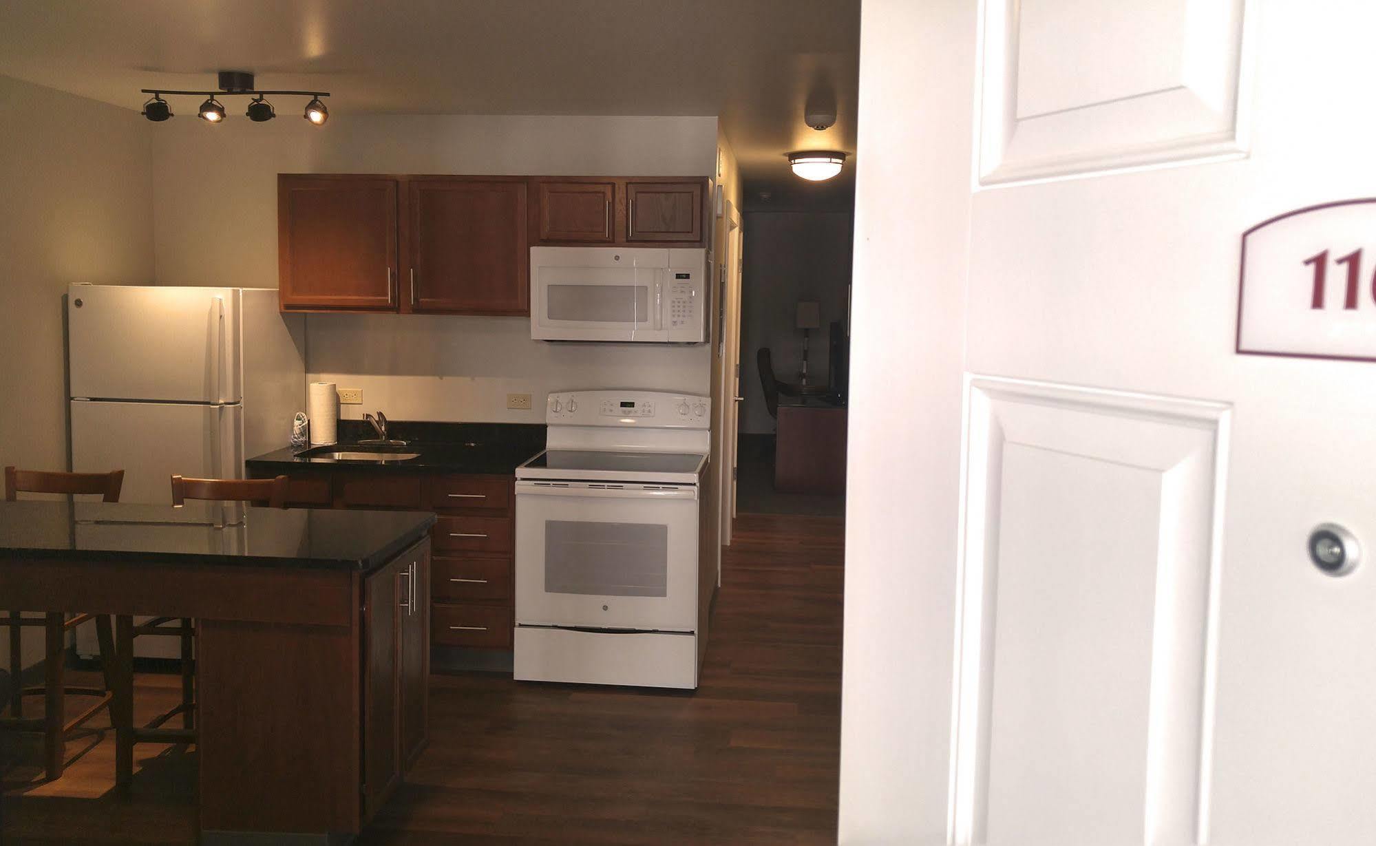 Affordable Suites Of America Portage Exterior photo